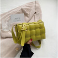 ZIELONY - pikowana mała torebka damska elegancka torba listonoszka