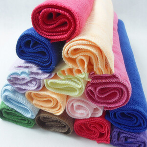 Kolorowy chłonny ręcznik łazienkowy wiele kolorów