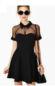 Sukienka mała czarna z paskami wstawkami mini